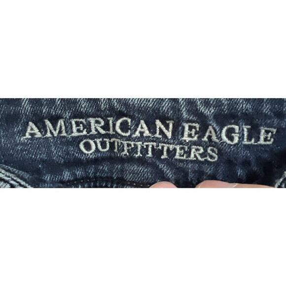 Women's American Eagle Kick Boot Dark Wash Stretch Blue Jeans Size 4 Short - Picture 2 of 5